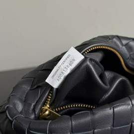 Picture of Bottega Veneta Handbags _SKUfw231688387fw
